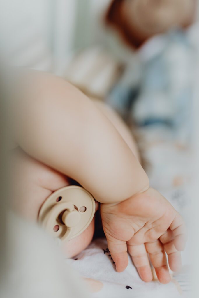 4 month shots baby not sleeping