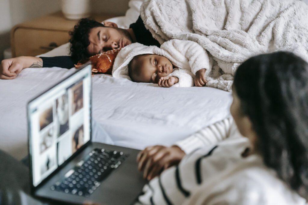 when can babies self soothe to sleep