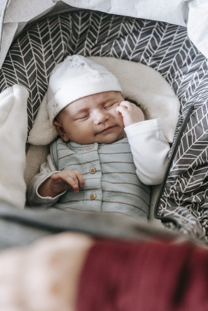 can baby sleep in stroller