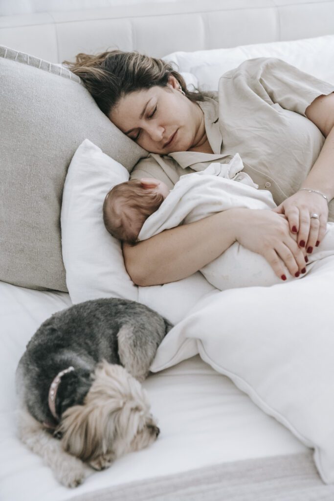 can baby sleep on boppy pillow