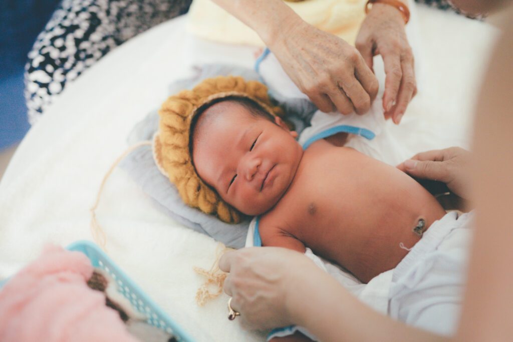 newborn baby sleeps all day